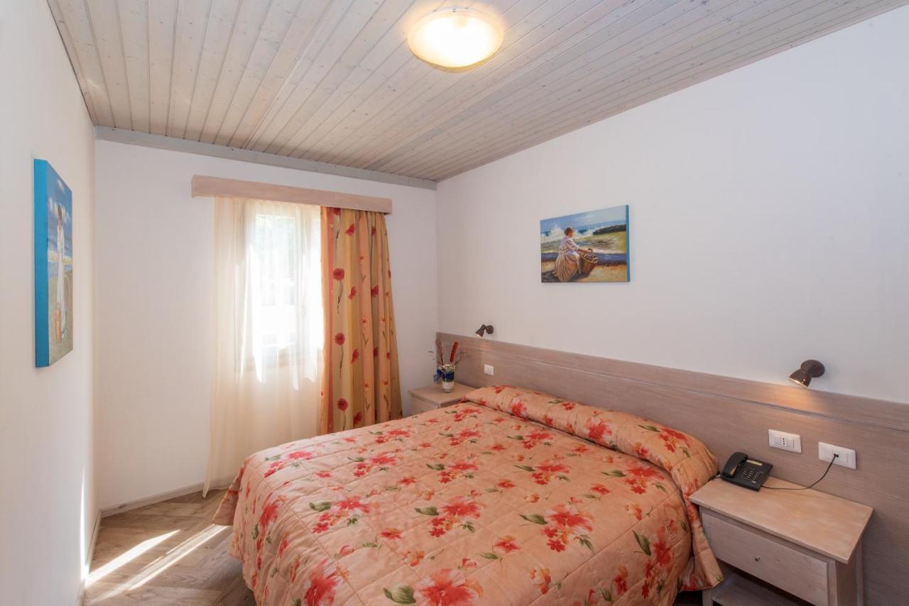 Il Villaggio Di Giuele Finale Ligure Εξωτερικό φωτογραφία