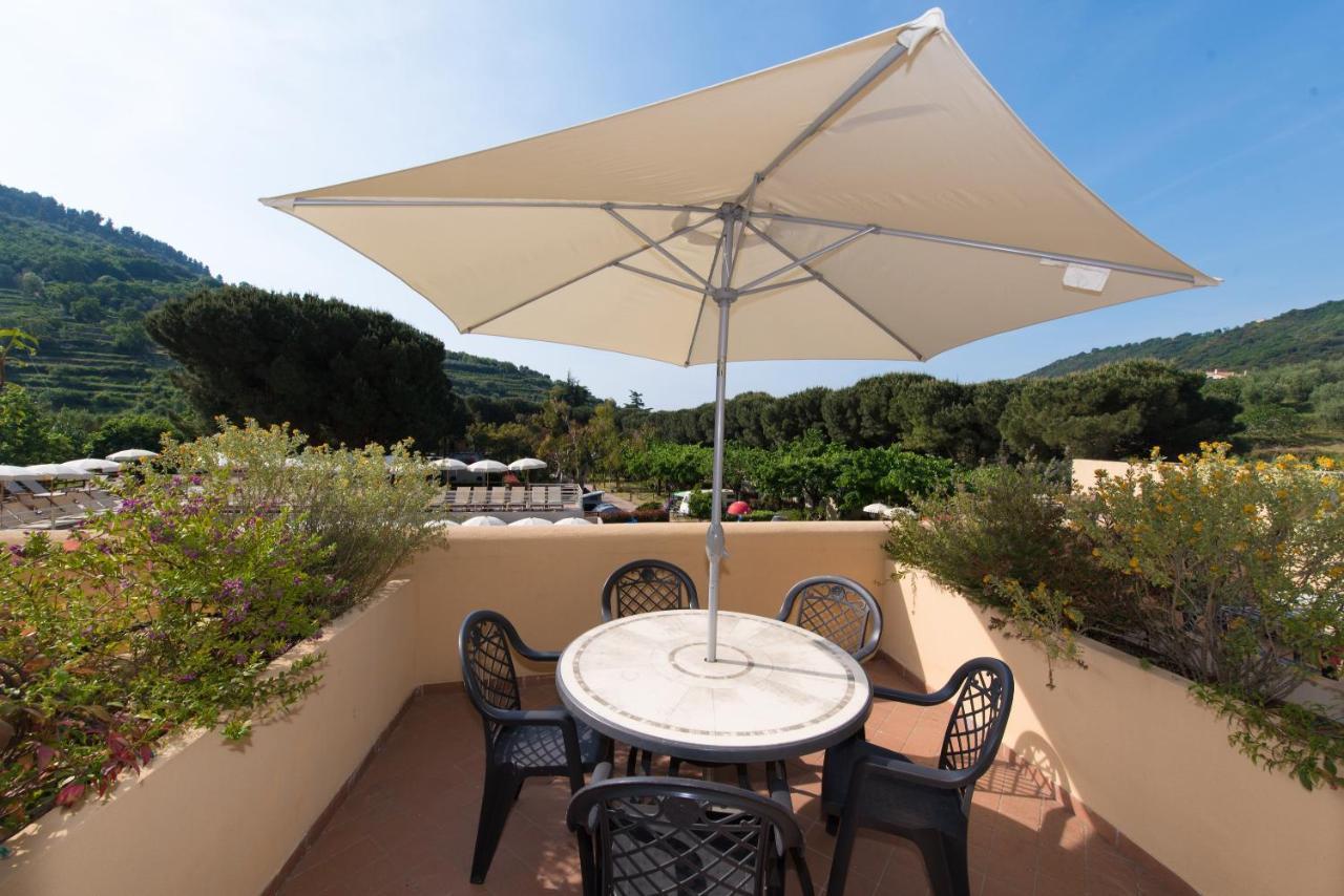 Il Villaggio Di Giuele Finale Ligure Εξωτερικό φωτογραφία