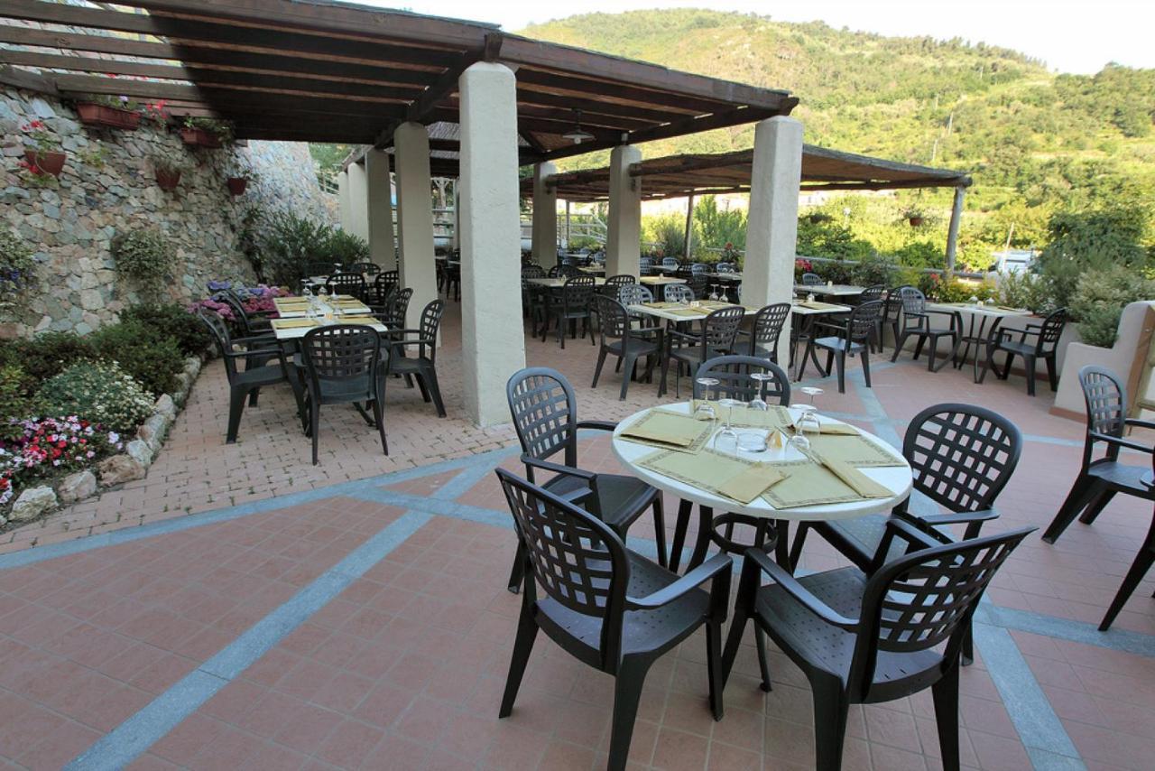 Il Villaggio Di Giuele Finale Ligure Εξωτερικό φωτογραφία