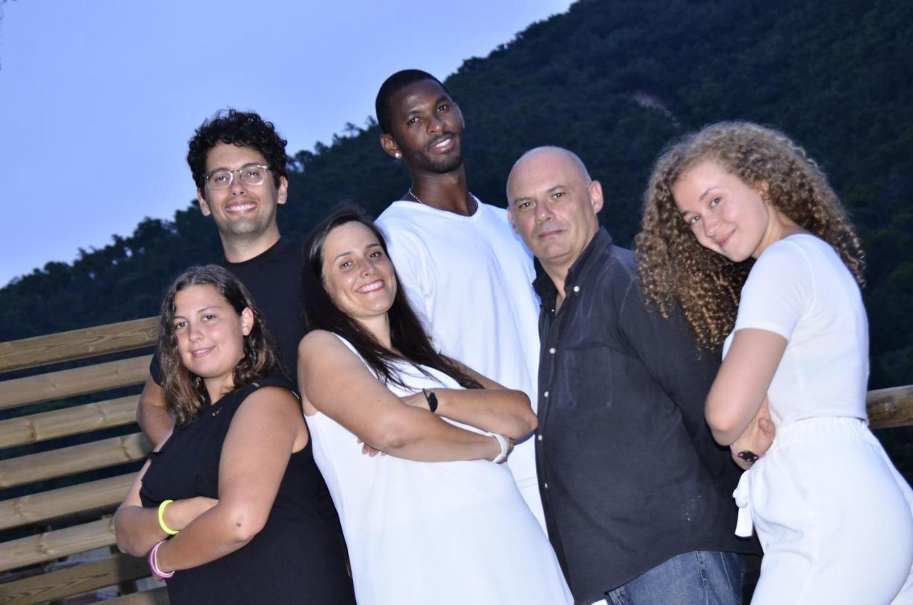Il Villaggio Di Giuele Finale Ligure Εξωτερικό φωτογραφία