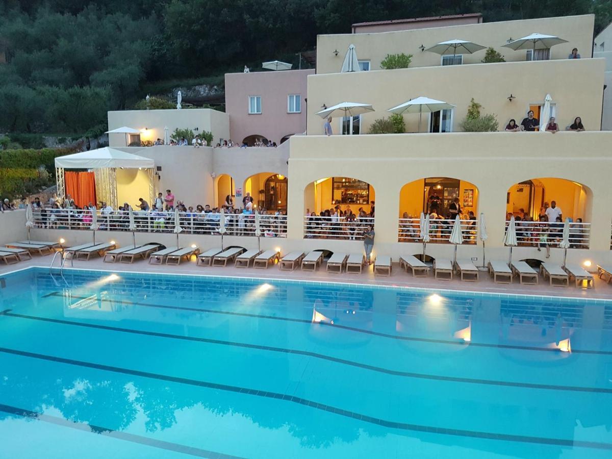 Il Villaggio Di Giuele Finale Ligure Εξωτερικό φωτογραφία